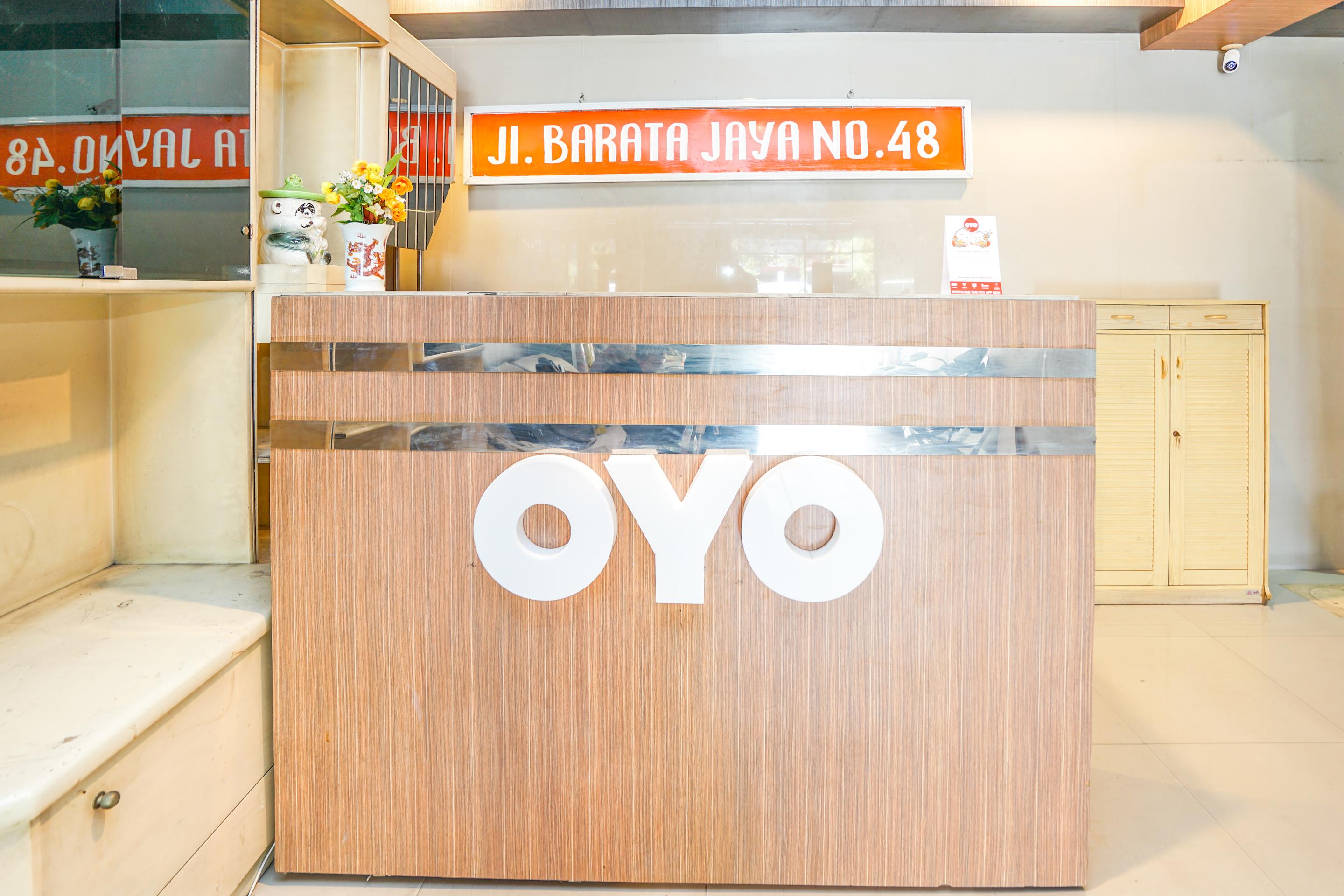 Oyo 164 Ang'S Residence Krukah Екстериор снимка